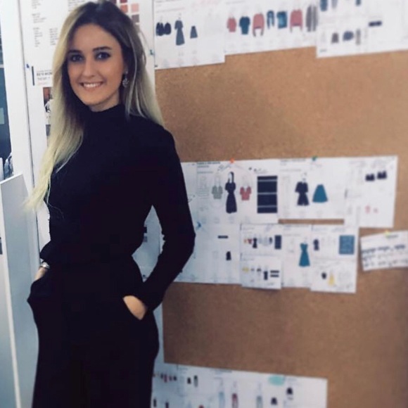 🧸Welcome 🧡 - Picture 5 of 5